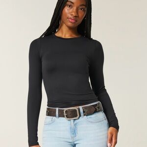 Hollister Women's Classic Black Long Sleeve Top